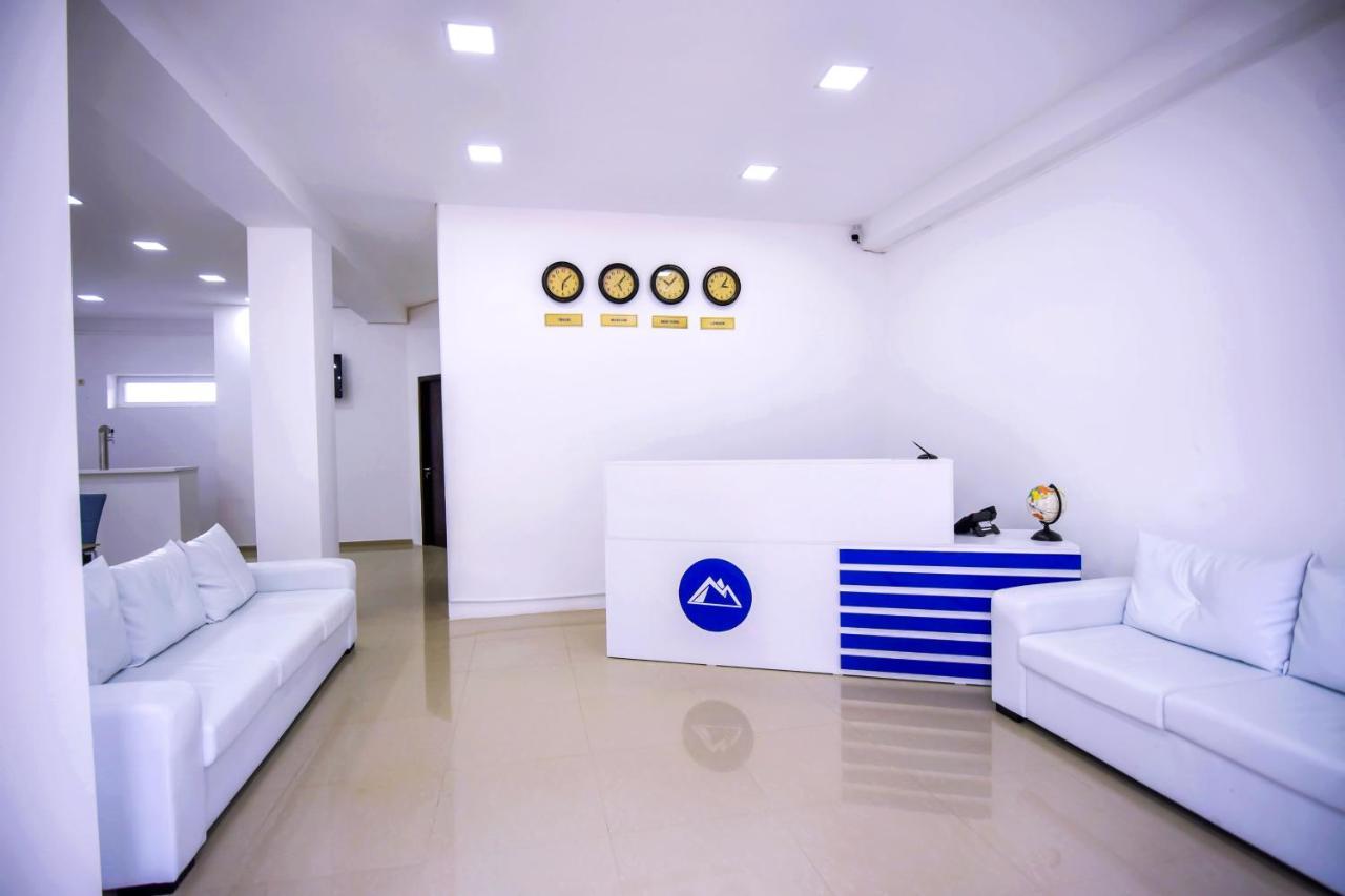 Hotel Blue Ridge ティビリシ エクステリア 写真